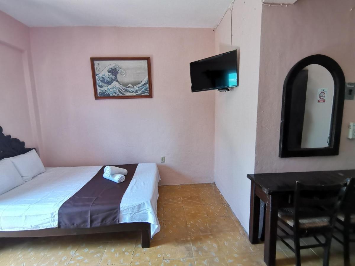 Hotel Colonial San Carlos Cancun Centro Buitenkant foto